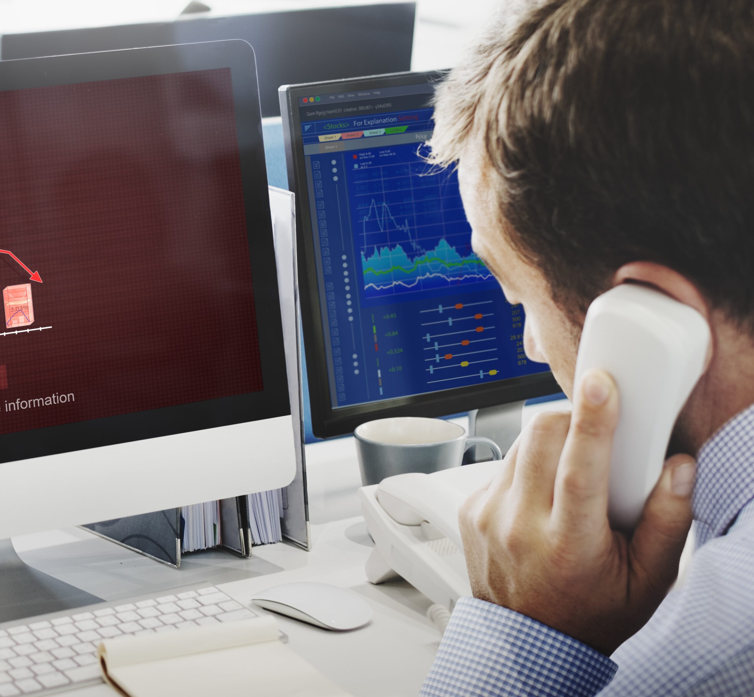 Risk Gamble Opportunity SWOT Weakness Unsure Concept